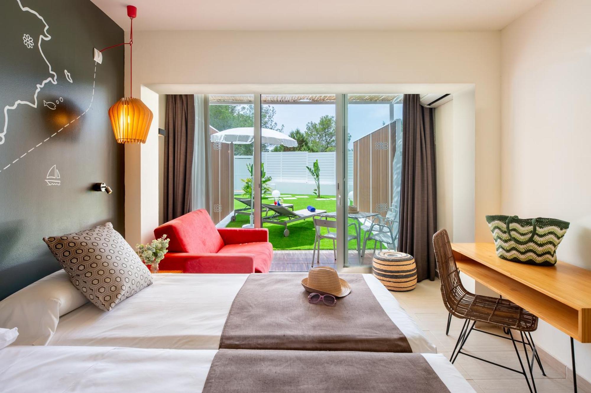 Hotel Vibra Cala Tarida-3Sup Кала Тарида Экстерьер фото